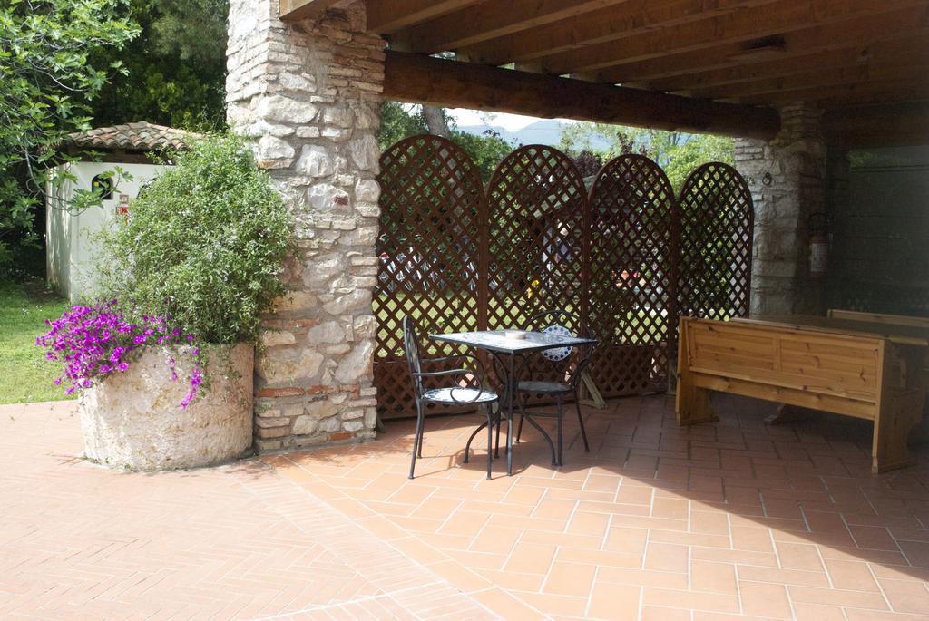 Agriturismo La Breda Konuk evi San Felice del Benaco Dış mekan fotoğraf