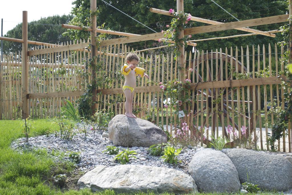 Agriturismo La Breda Konuk evi San Felice del Benaco Dış mekan fotoğraf